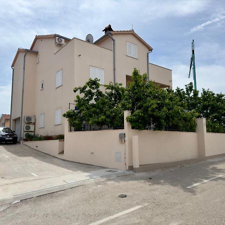 Hvar Apartments Felix Hvar Town Esterno foto